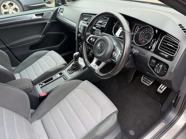 Used Volkswagen Golf 2016 for sale - 76230749: Photo 6