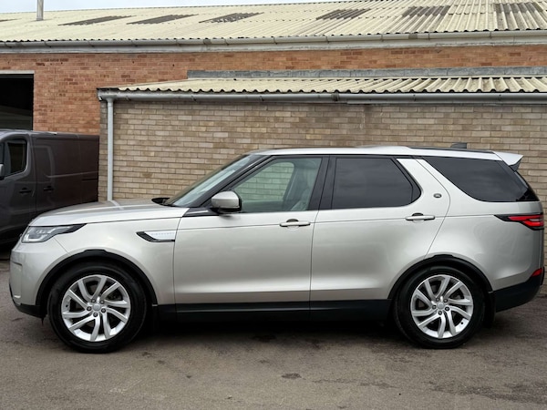 Used Land Rover Discovery 2017 for sale - 75045046: Photo 22