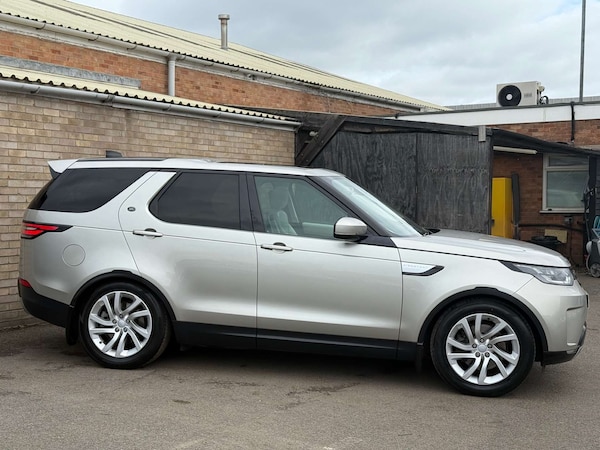 Used Land Rover Discovery 2017 for sale - 75045046: Photo 29