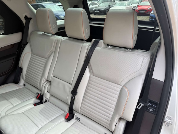 Used Land Rover Discovery 2017 for sale - 75045046: Photo 44