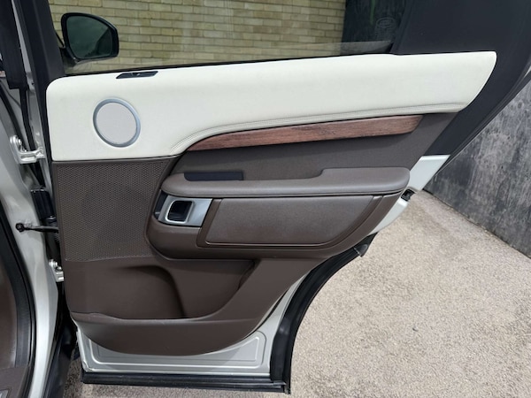 Used Land Rover Discovery 2017 for sale - 75045046: Photo 73