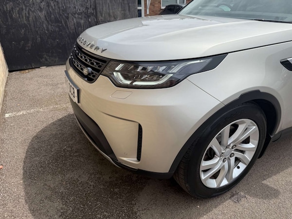Used Land Rover Discovery 2017 for sale - 75045046: Photo 90