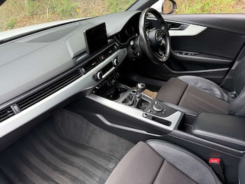 Used Audi A4 2017 for sale - 78970942: Photo