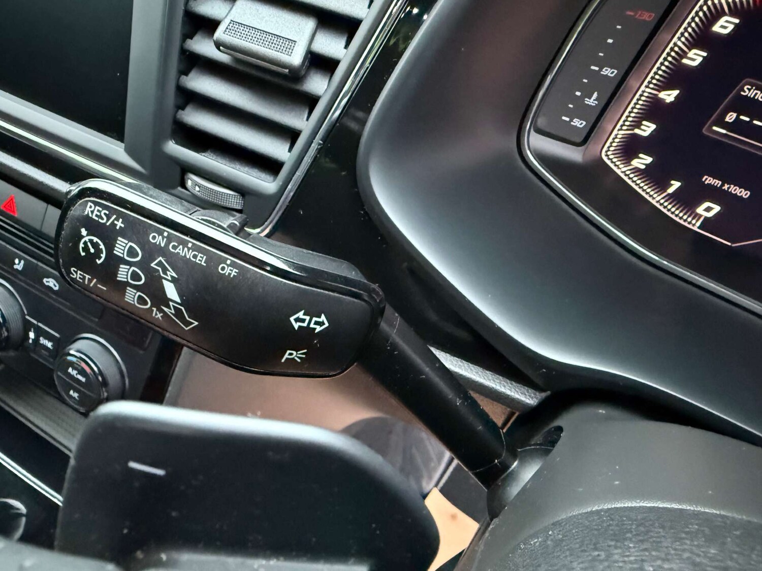 Used SEAT Leon 2019 for sale - 77118046: Photo 49