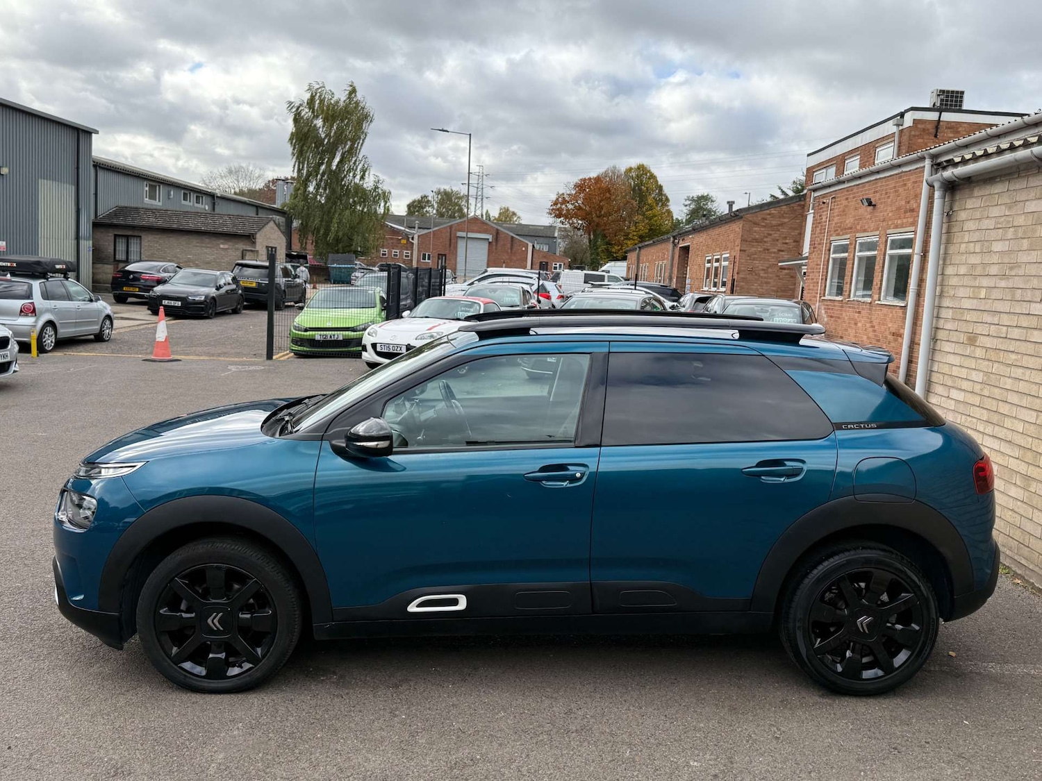 Used Citroen C4 Cactus 2018 for sale - 76385804: Photo 19