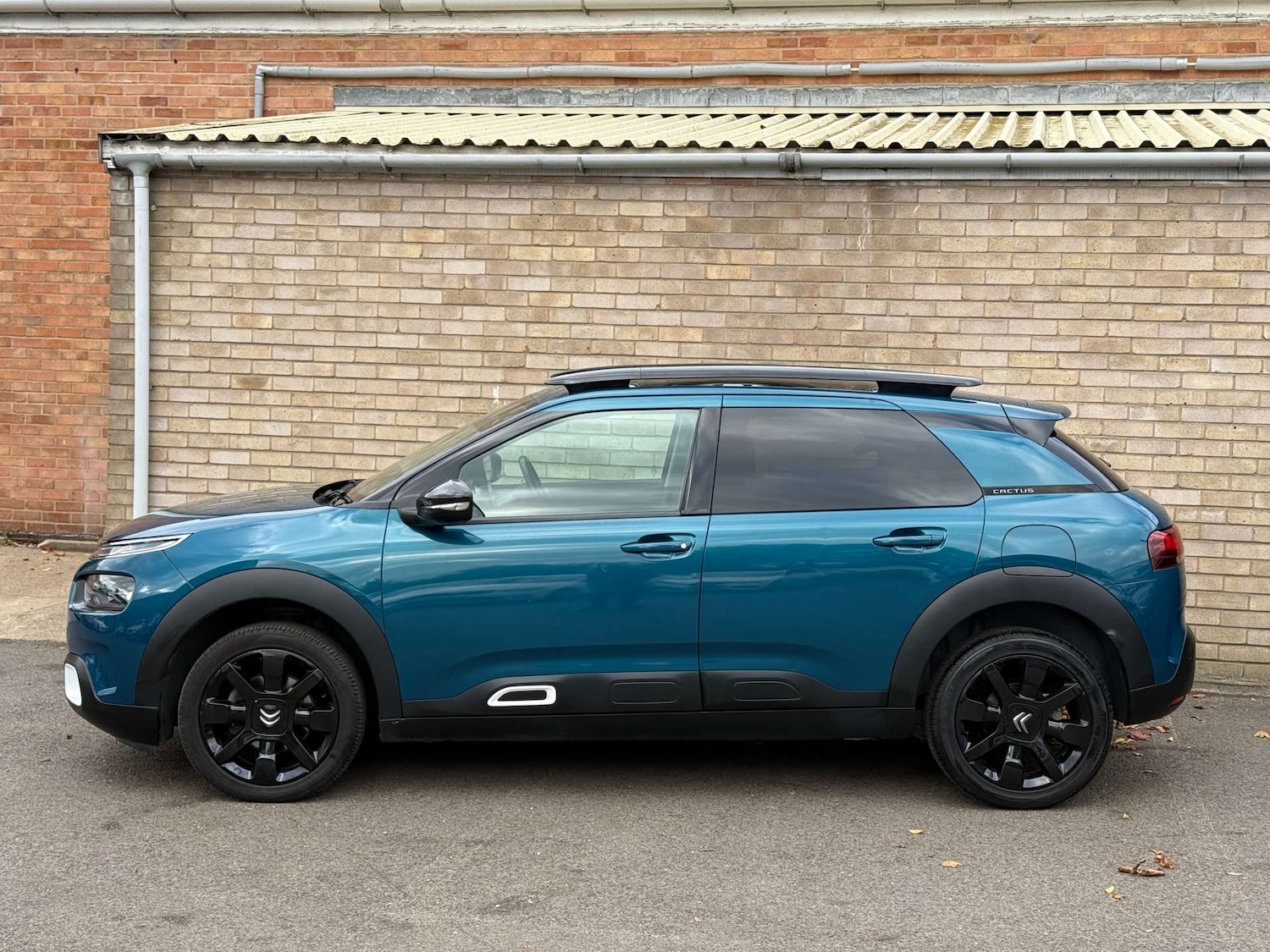 Used Citroen C4 Cactus 2018 for sale - 76385804: Photo 34