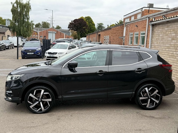 Used Nissan Qashqai 2018 for sale - 76089424: Photo 23