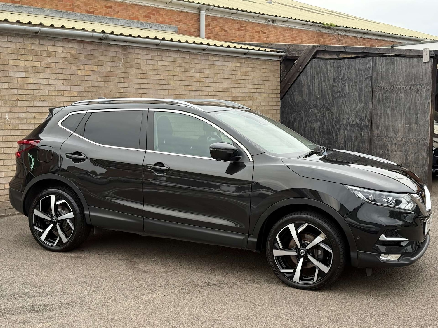 Used Nissan Qashqai 2018 for sale - 76089424: Photo 27