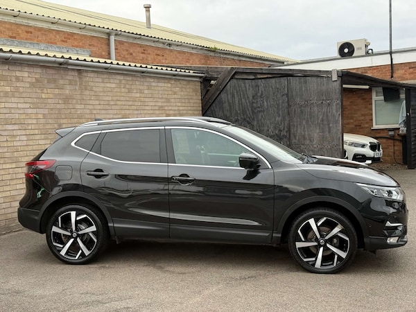 Used Nissan Qashqai 2018 for sale - 76089424: Photo 32