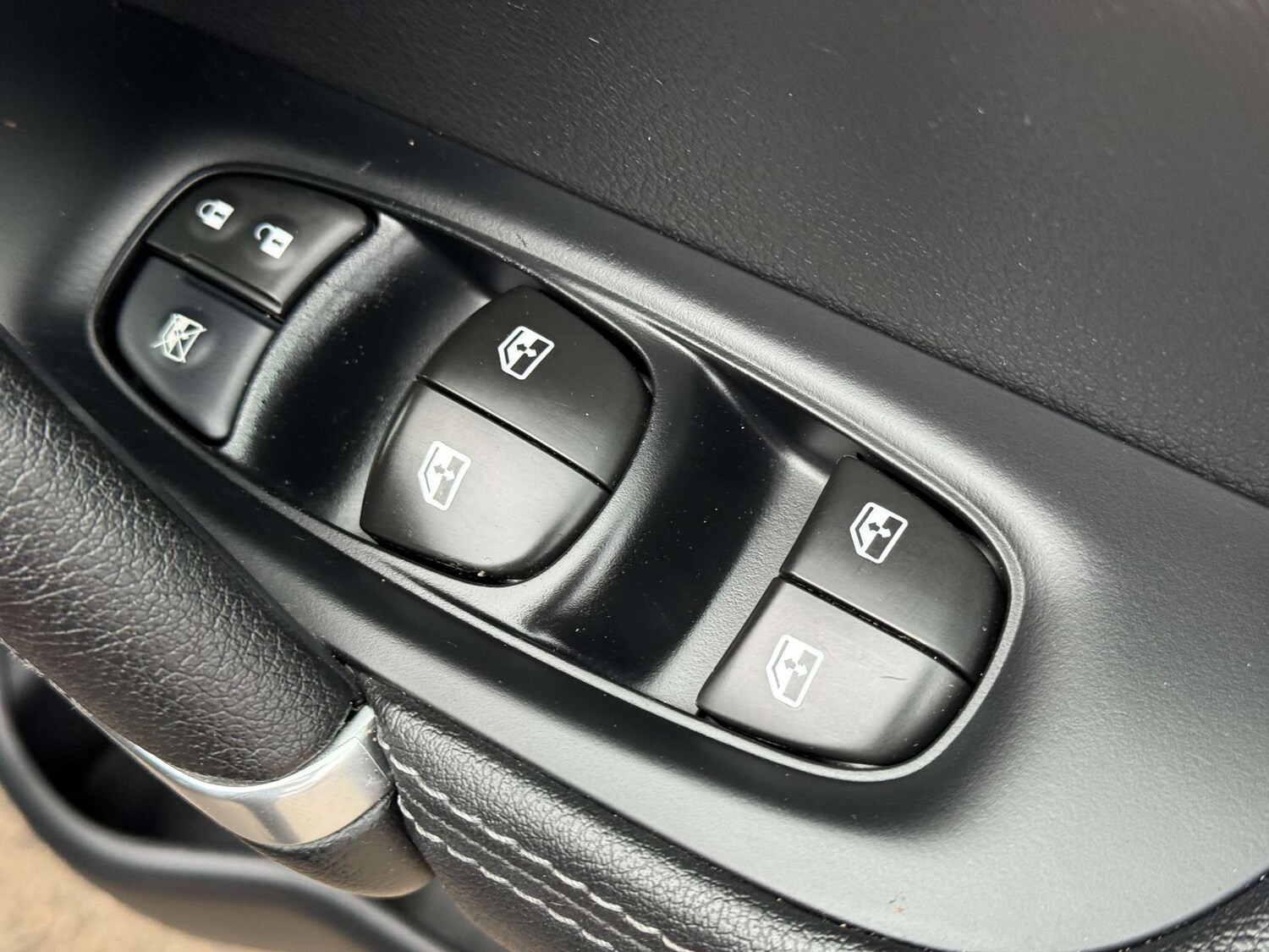 Used Nissan Qashqai 2018 for sale - 76089424: Photo 47