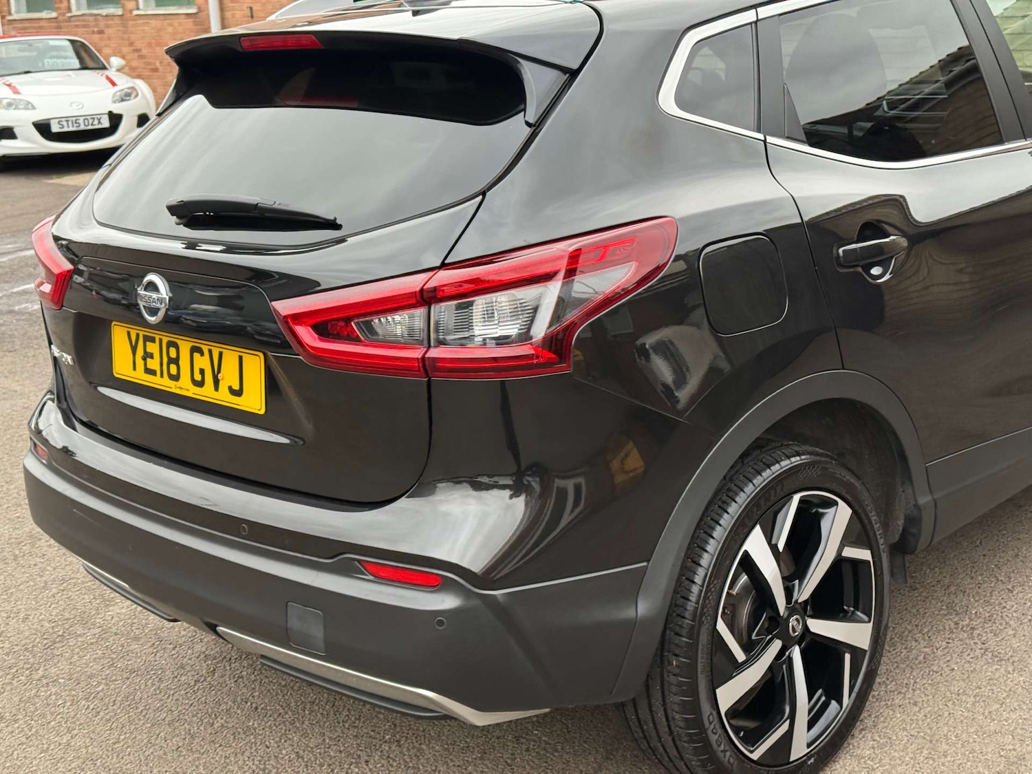 Used Nissan Qashqai 2018 for sale - 76089424: Photo 75