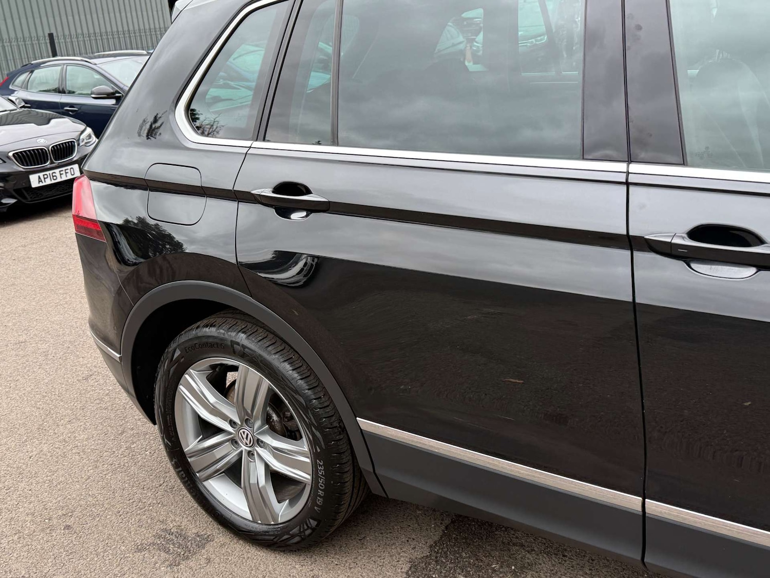 Used Volkswagen Tiguan 2017 for sale - 76028795: Photo 71