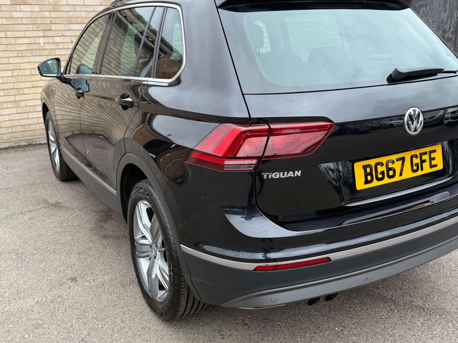 Used Volkswagen Tiguan 2017 for sale - 76028795: Photo 76