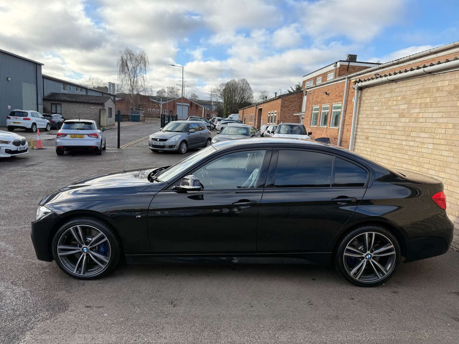 Used BMW 3 Series 2016 for sale - 77061760: Photo 19