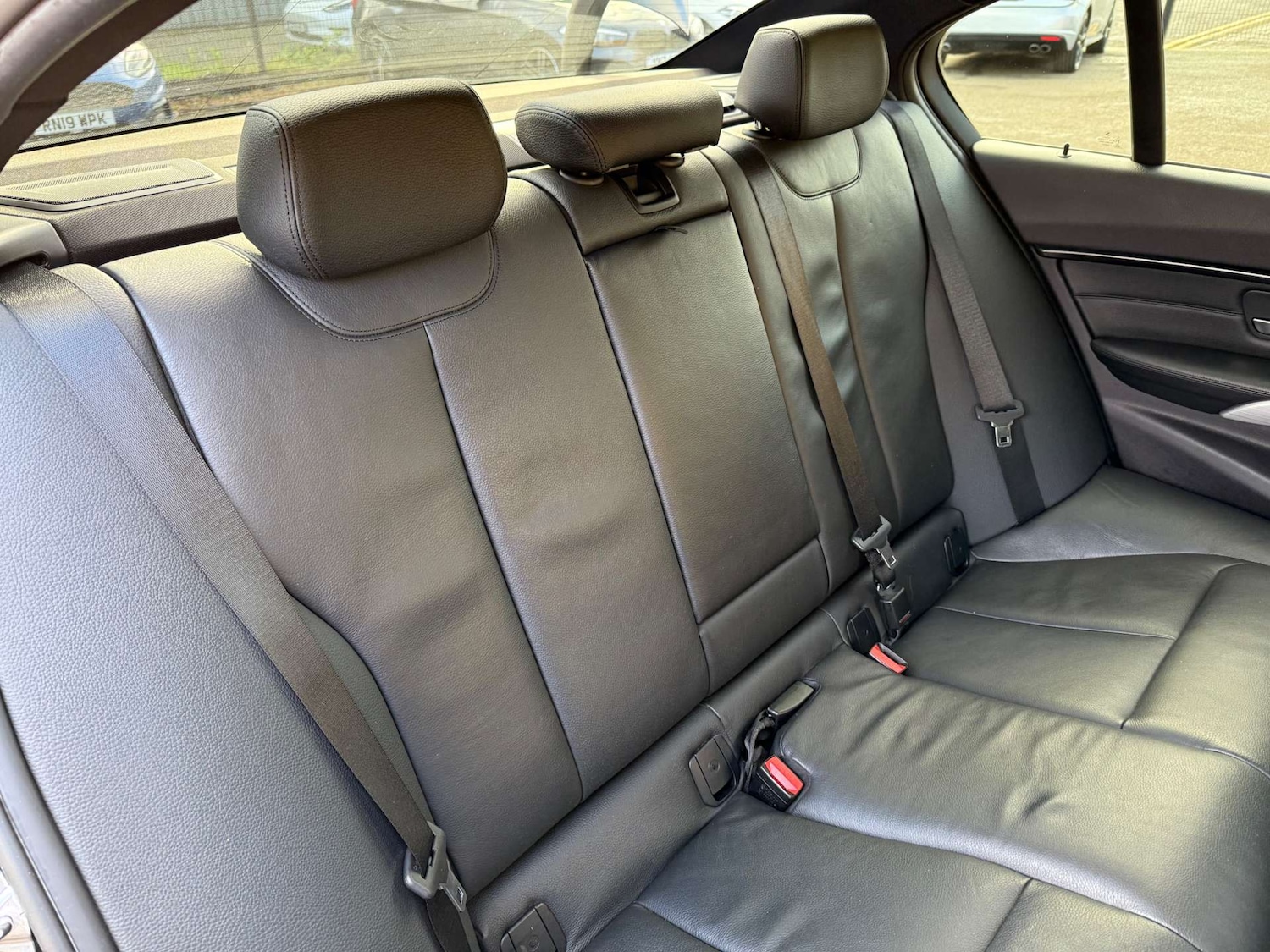 Used BMW 3 Series 2016 for sale - 77061760: Photo 32