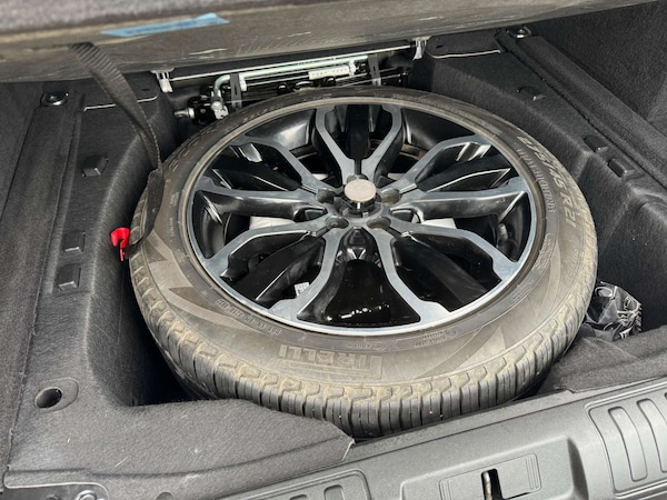 Used Land Rover Range Rover Sport 2018 for sale - 74772190: Photo 33