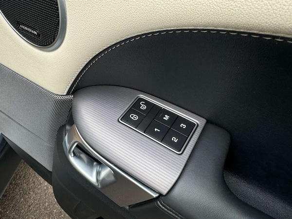 Used Land Rover Range Rover Sport 2018 for sale - 74772190: Photo 39