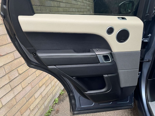 Used Land Rover Range Rover Sport 2018 for sale - 74772190: Photo 78