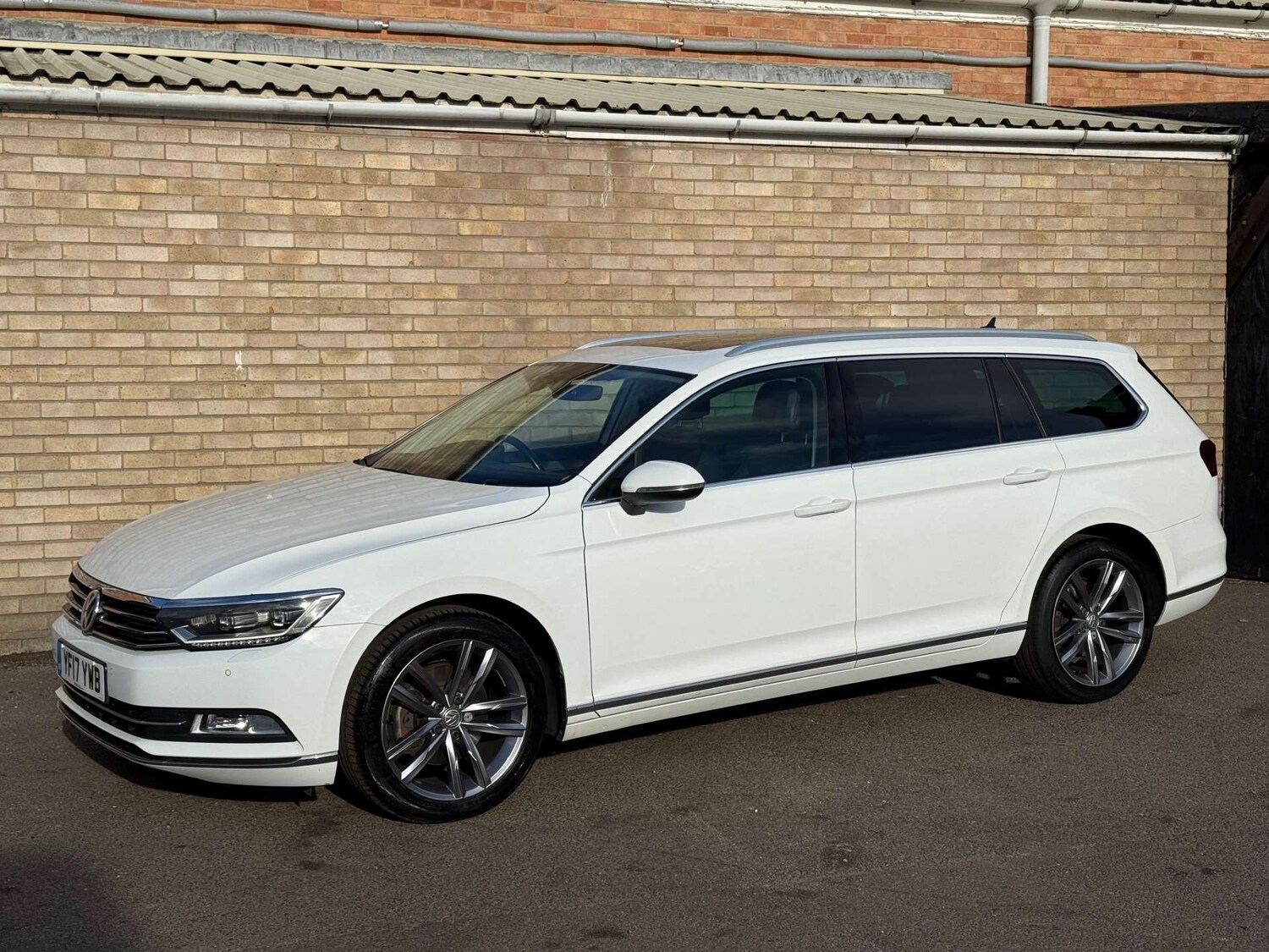 Used Volkswagen Passat 2017 for sale - 76385805: Photo 40