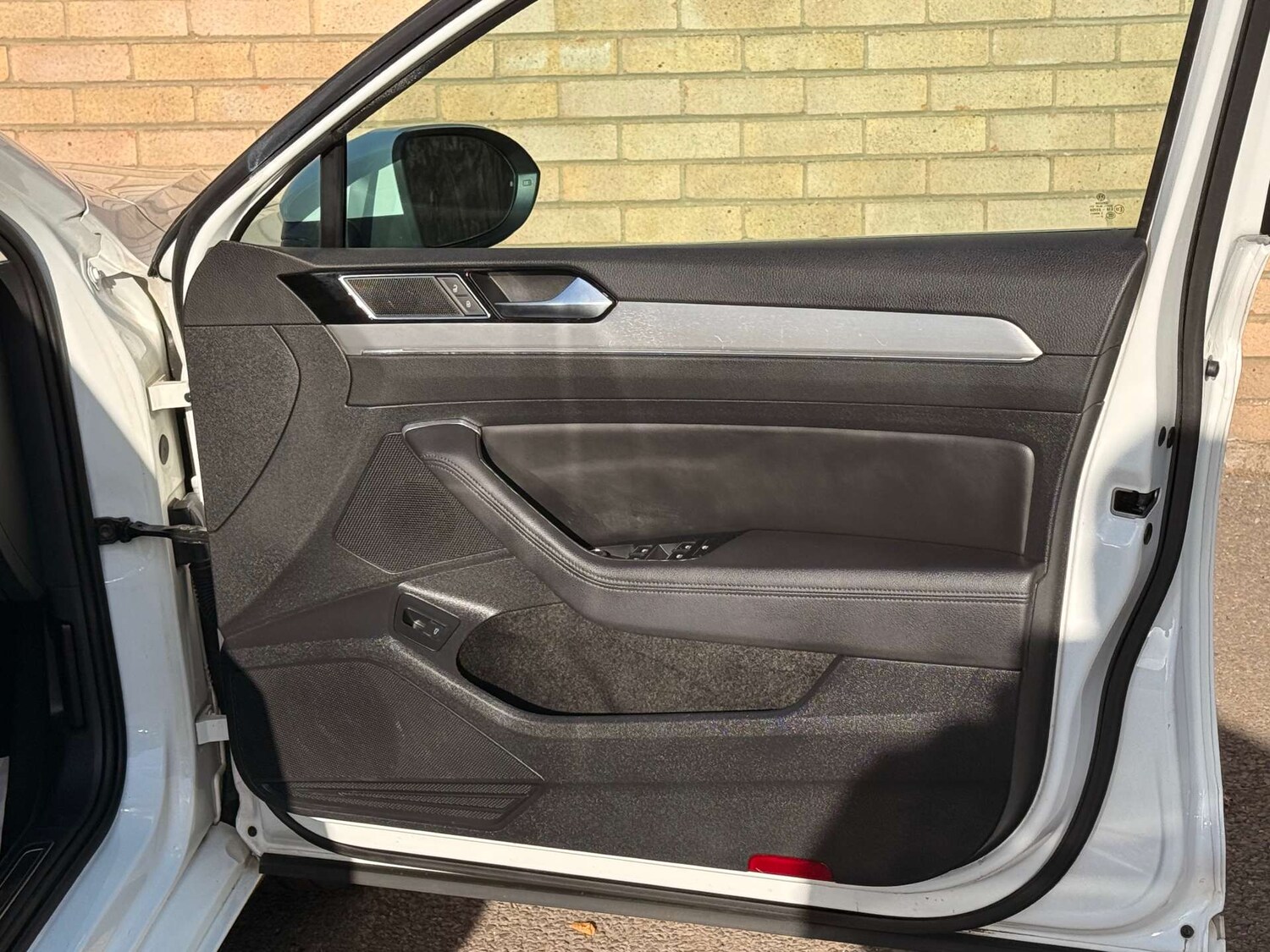 Used Volkswagen Passat 2017 for sale - 76385805: Photo 46