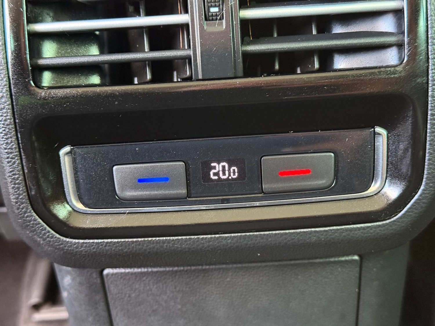 Used Volkswagen Passat 2017 for sale - 76385805: Photo 70