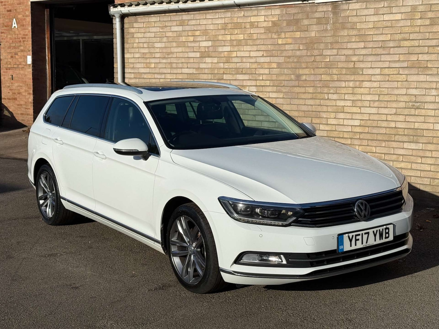 Used Volkswagen Passat 2017 for sale - 76385805: Photo 8