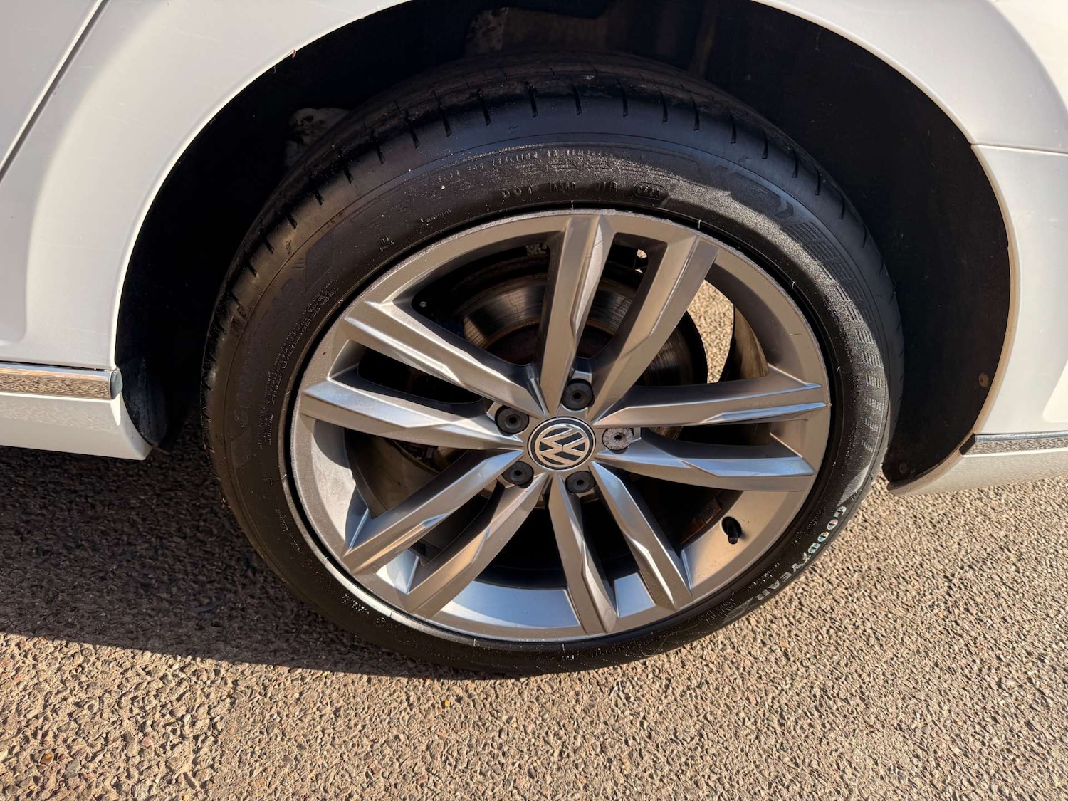 Used Volkswagen Passat 2017 for sale - 76385805: Photo 86