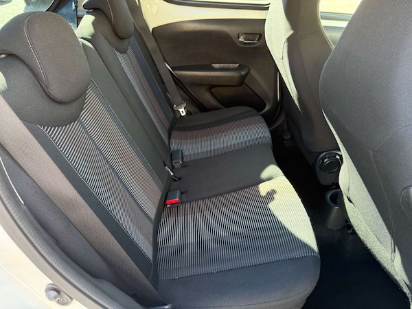 Used Peugeot 108 2014 for sale - 76184944: Photo 29