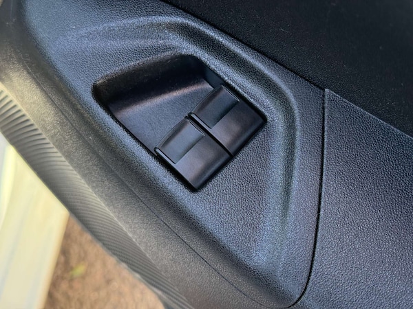 Used Peugeot 108 2014 for sale - 76184944: Photo 40