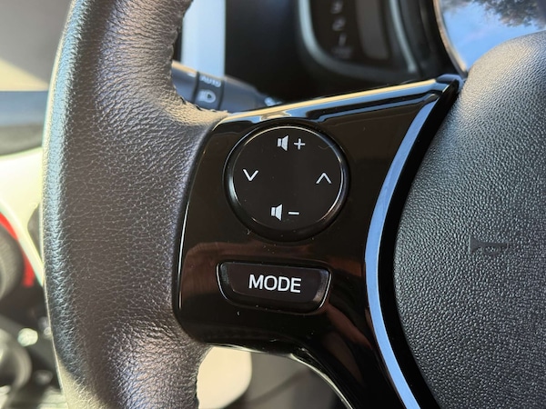 Used Peugeot 108 2014 for sale - 76184944: Photo 47