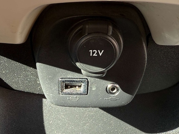 Used Peugeot 108 2014 for sale - 76184944: Photo 51