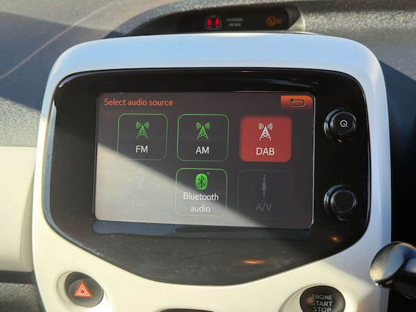 Used Peugeot 108 2014 for sale - 76184944: Photo 54