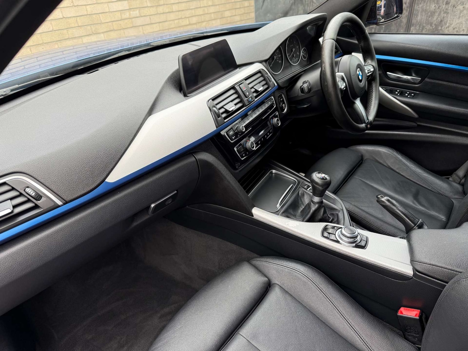 Used BMW 3 Series 2017 for sale - 76197209: Photo 3