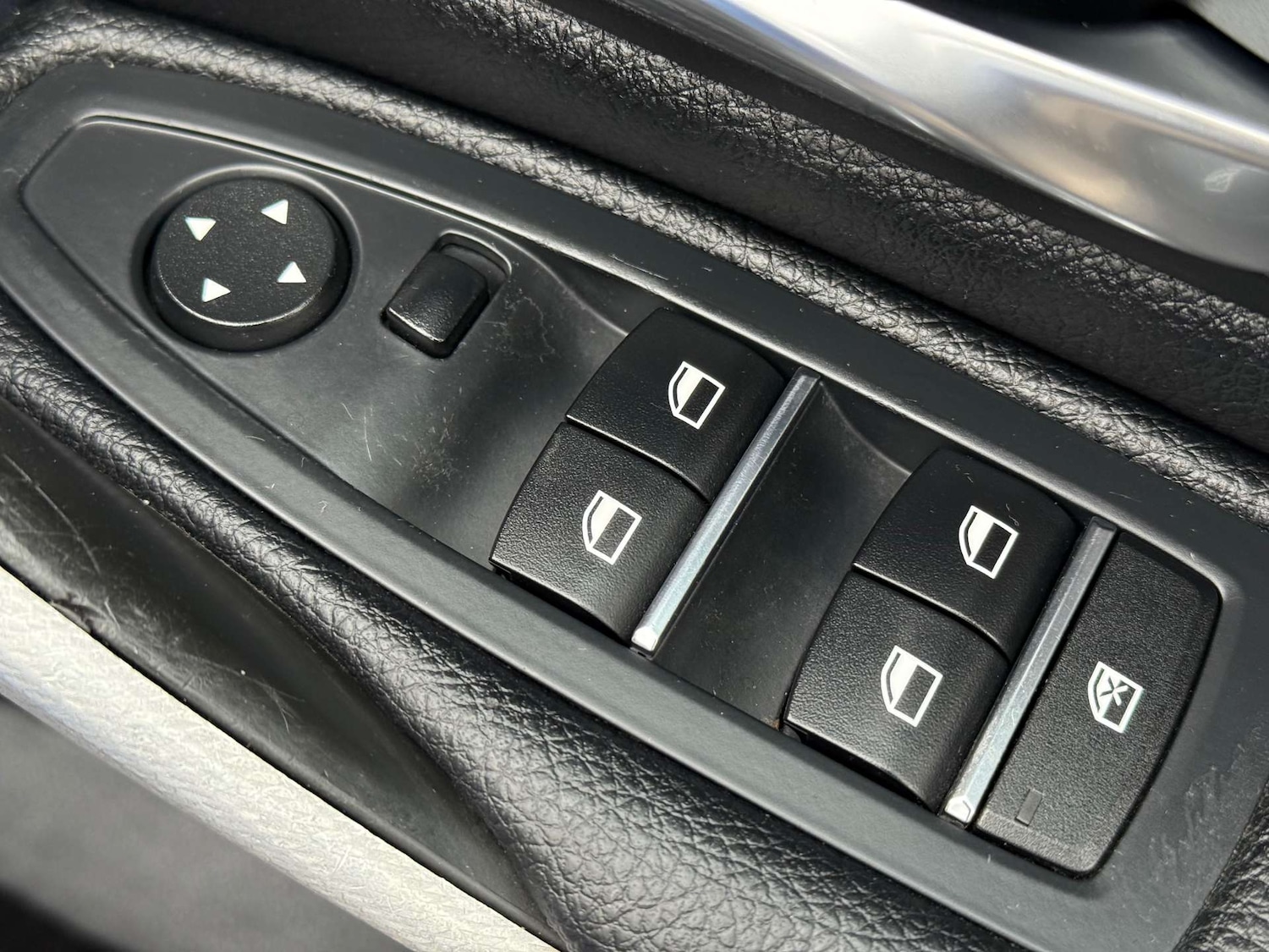 Used BMW 3 Series 2017 for sale - 76197209: Photo 44