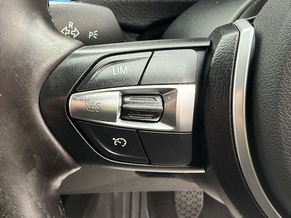 Used BMW 3 Series 2017 for sale - 76197209: Photo 51