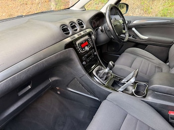 Used Ford Galaxy 2015 for sale - 79383145: Photo