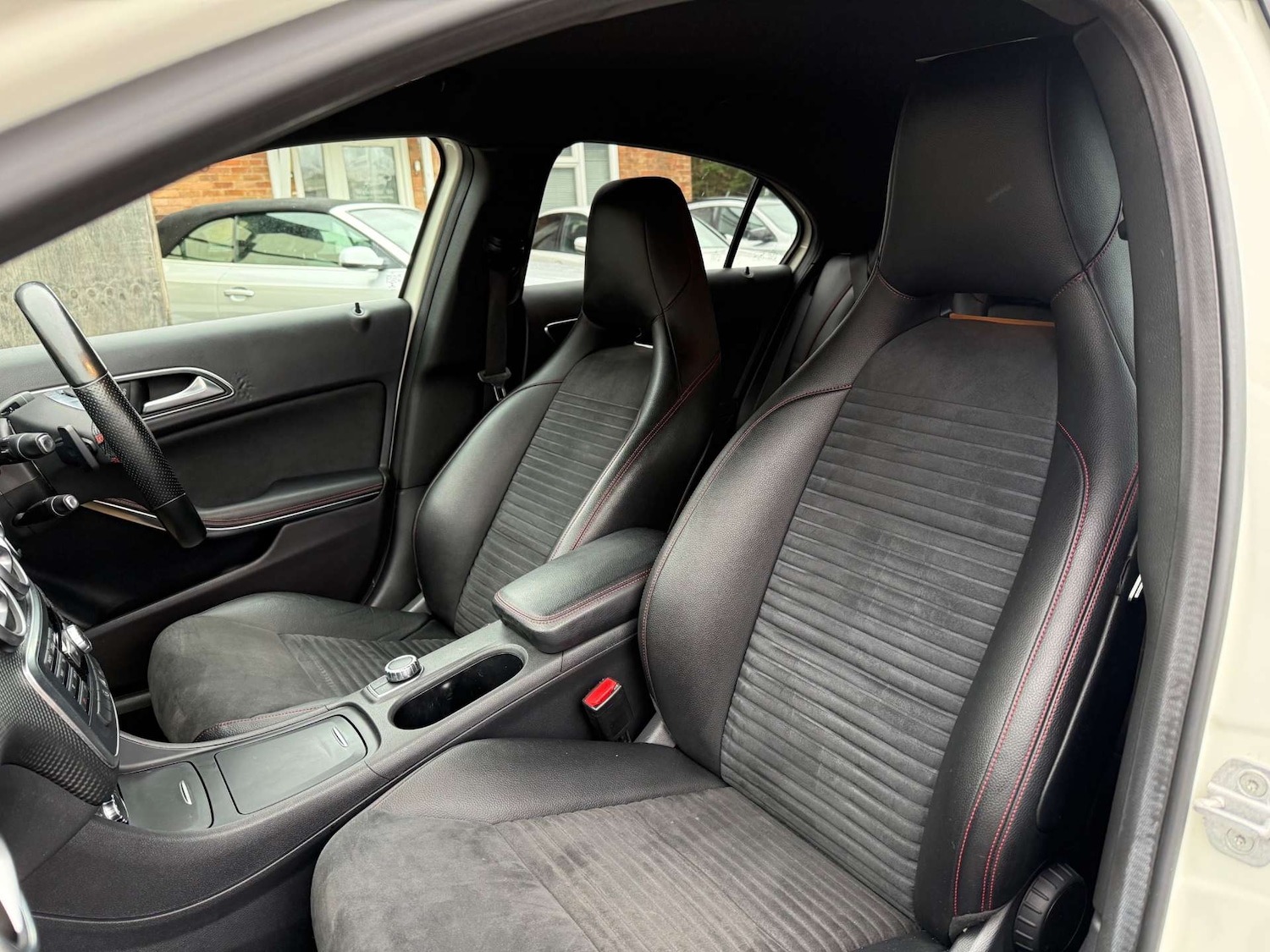 Used Mercedes-Benz A-Class 2014 for sale - 77621946: Photo 21