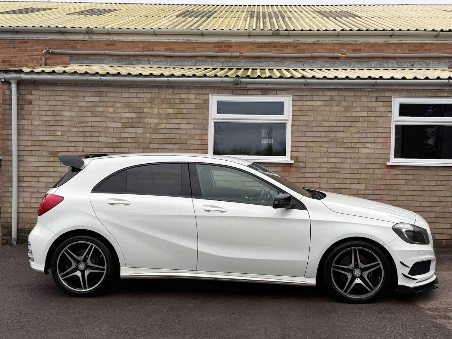 Used Mercedes-Benz A-Class 2014 for sale - 77621946: Photo 32