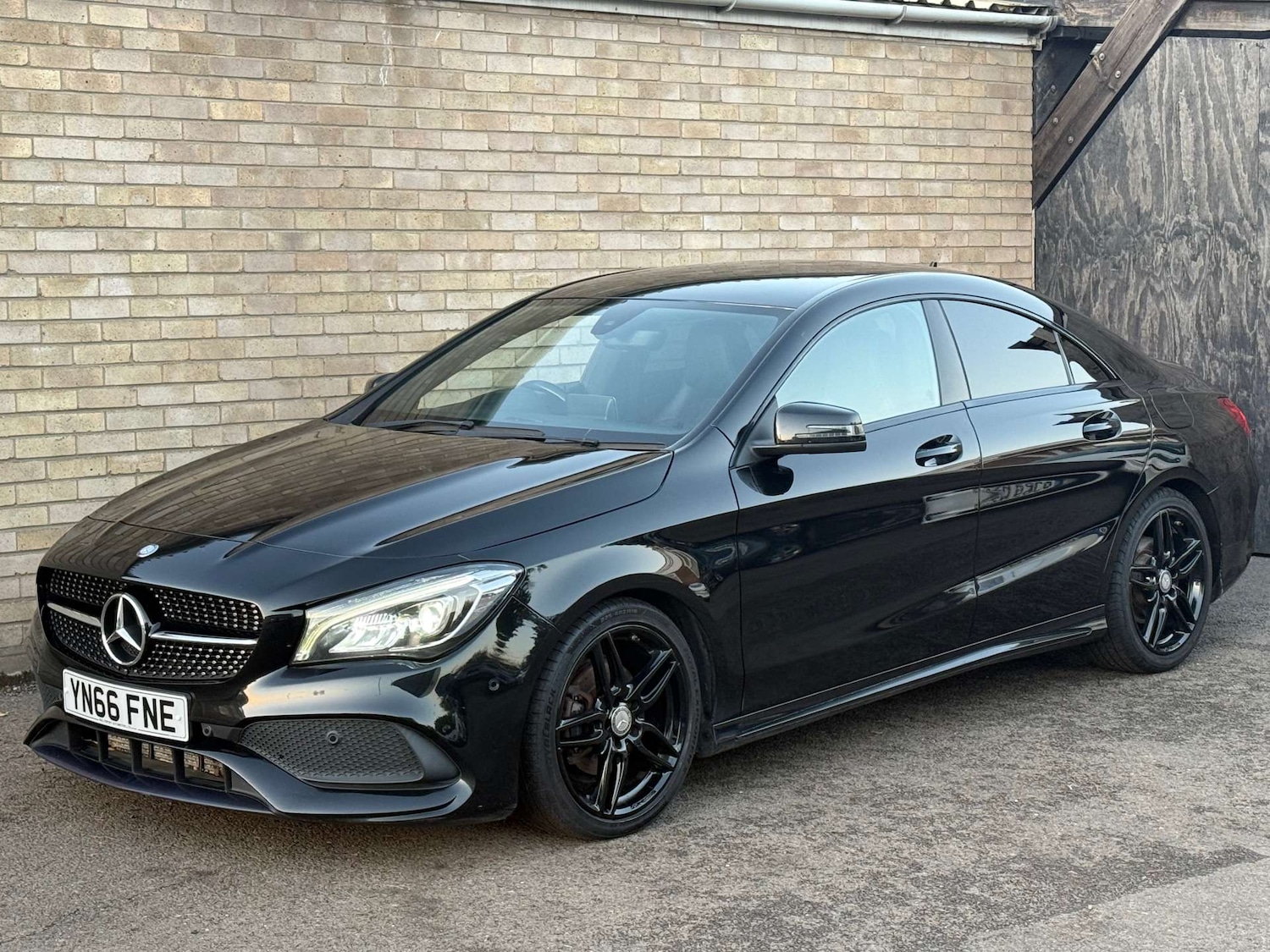 Used Mercedes-Benz CLA 2016 for sale - 76651382: Photo 1