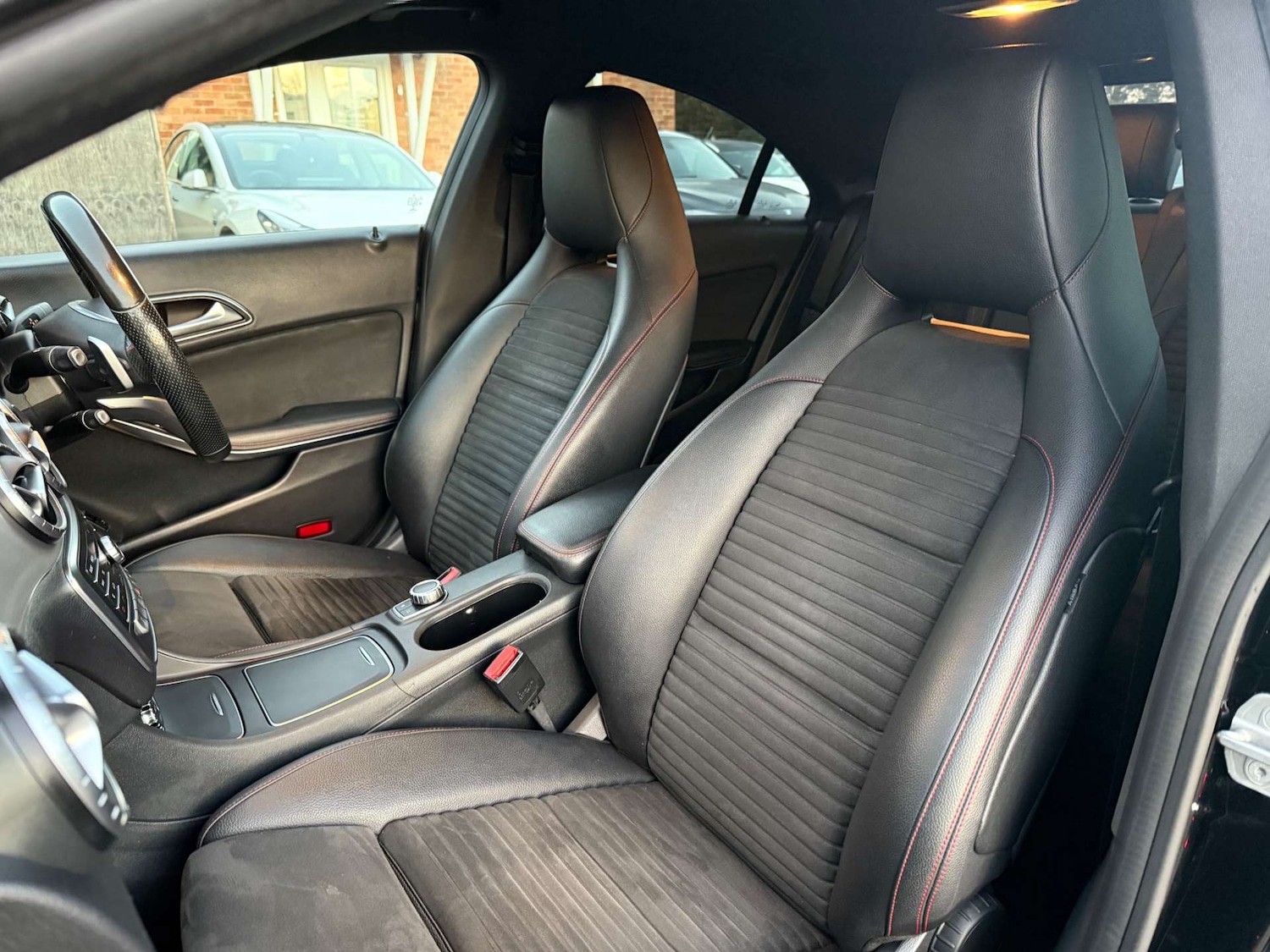 Used Mercedes-Benz CLA 2016 for sale - 76651382: Photo 25