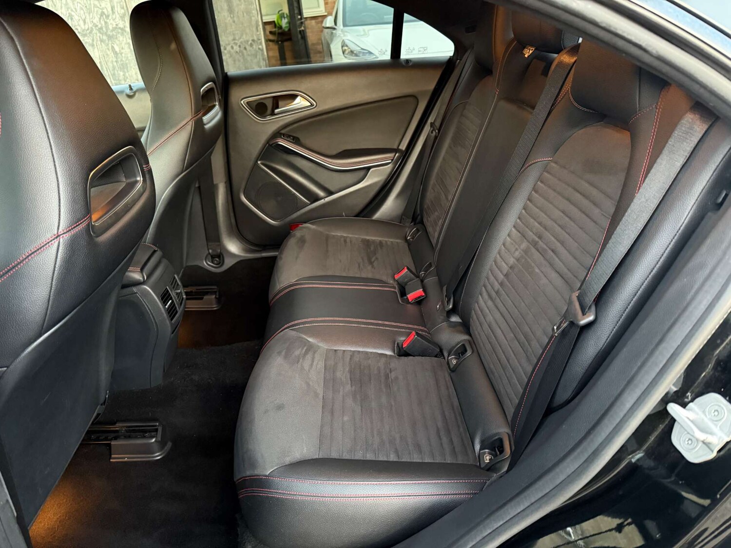 Used Mercedes-Benz CLA 2016 for sale - 76651382: Photo 35