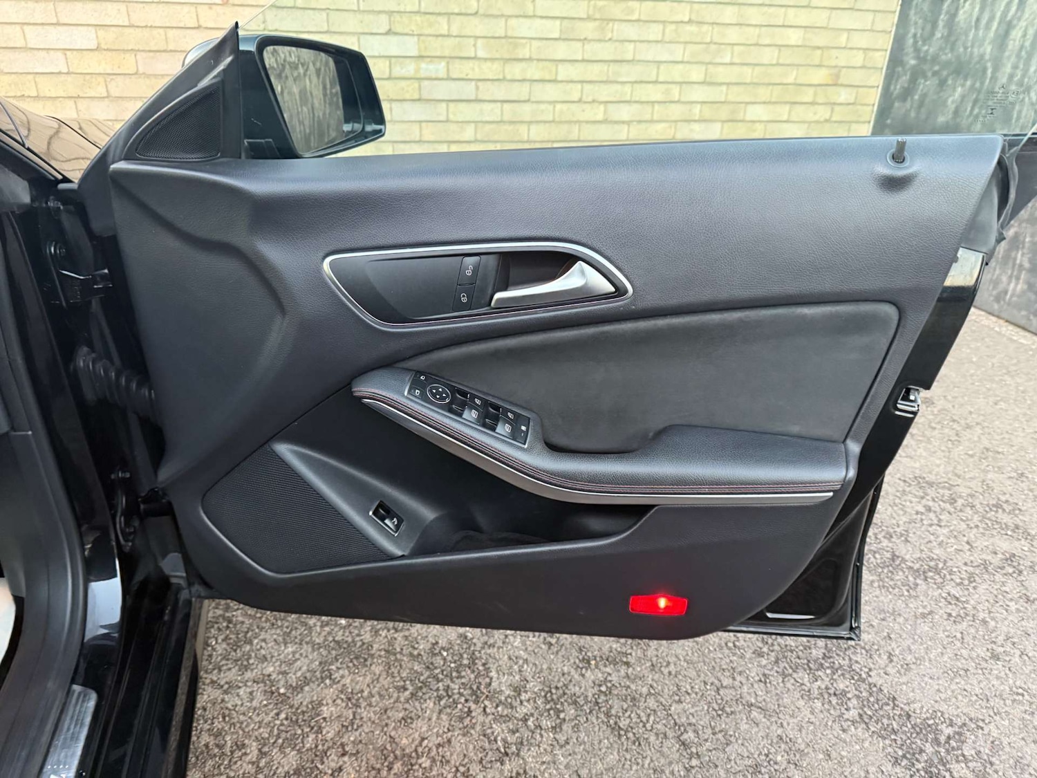 Used Mercedes-Benz CLA 2016 for sale - 76651382: Photo 43