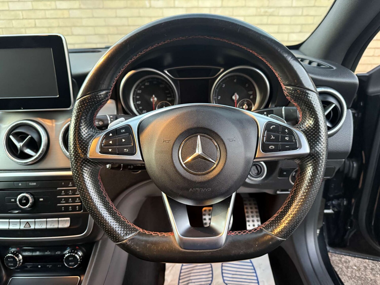 Used Mercedes-Benz CLA 2016 for sale - 76651382: Photo 46