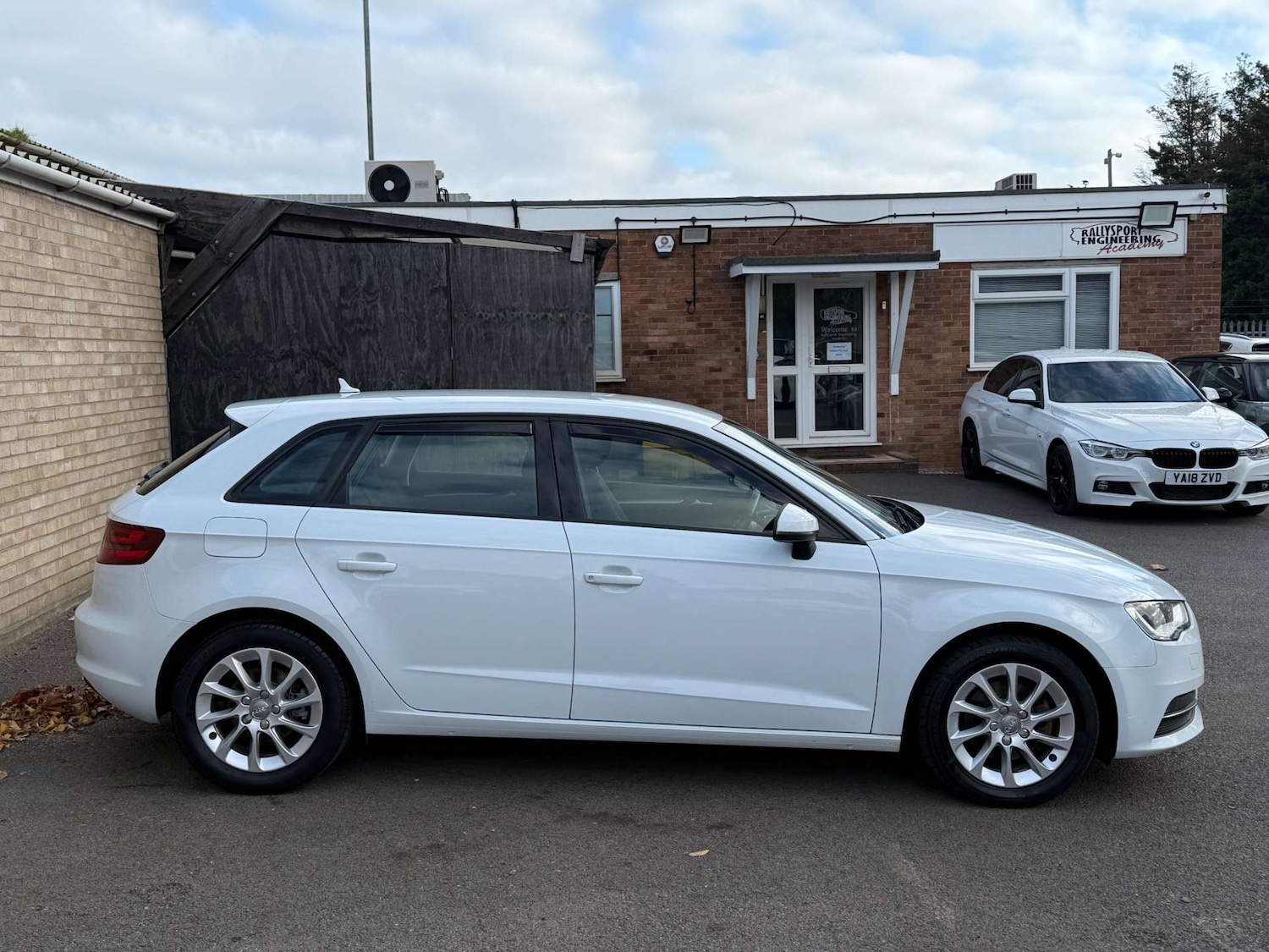 Used Audi A3 2014 for sale - 76385799: Photo 28
