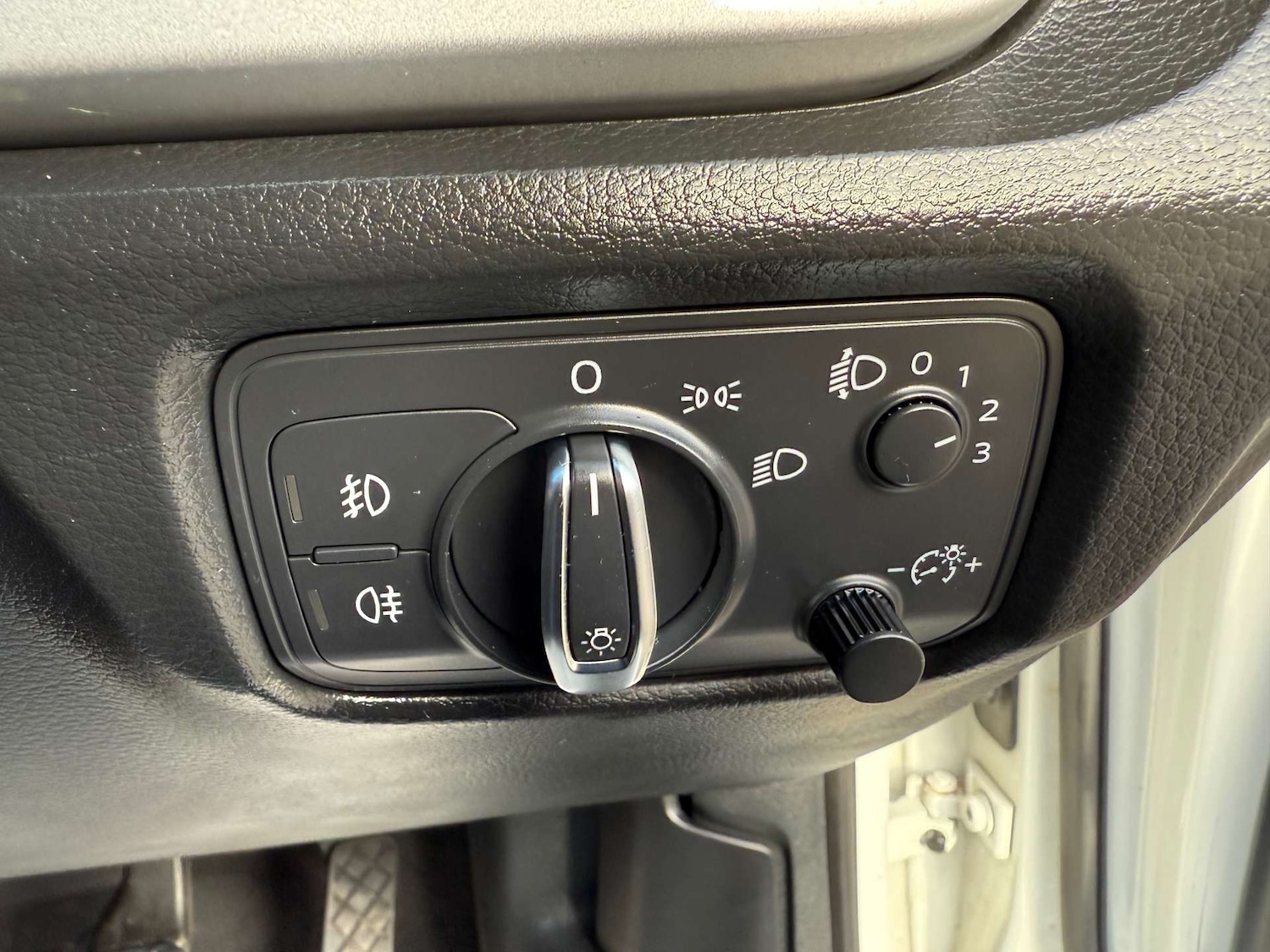 Used Audi A3 2014 for sale - 76385799: Photo 49