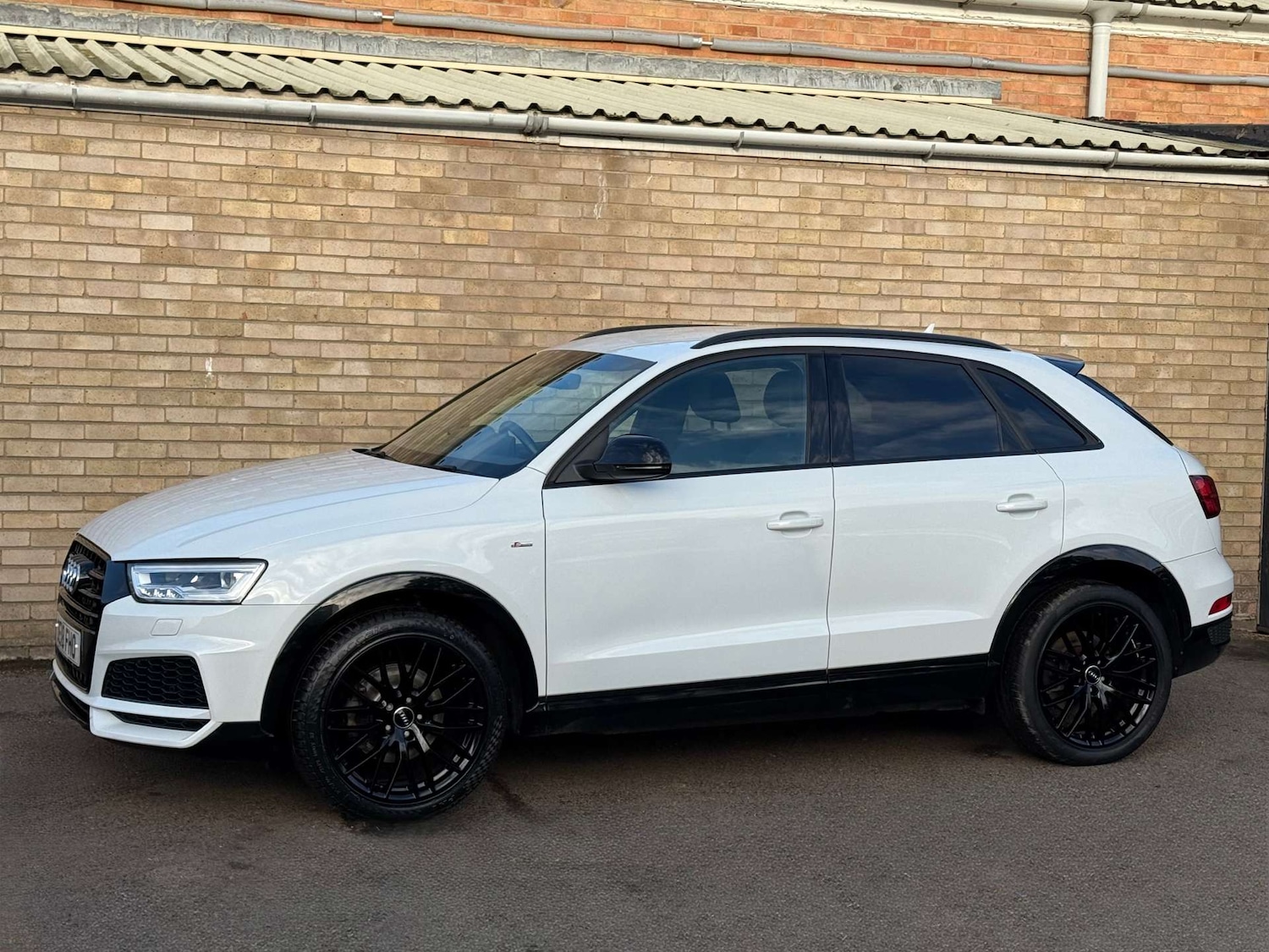 Used Audi Q3 2018 for sale - 77055556: Photo 16