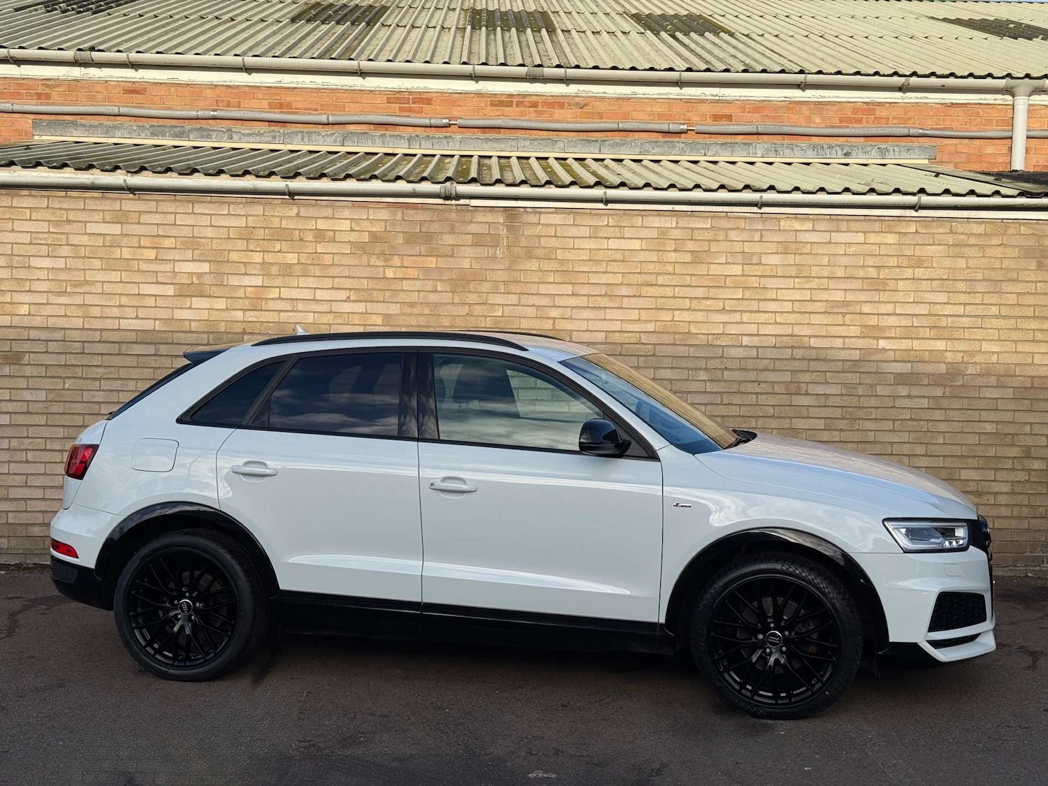 Used Audi Q3 2018 for sale - 77055556: Photo 23
