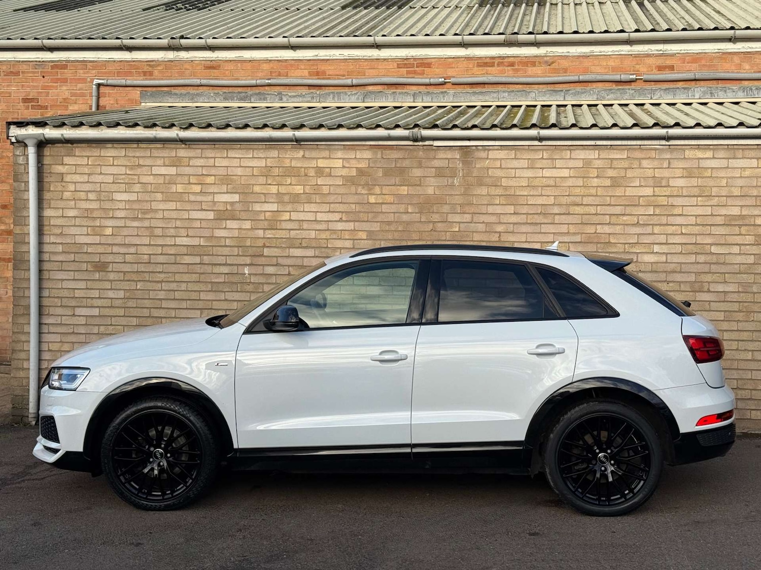 Used Audi Q3 2018 for sale - 77055556: Photo 26