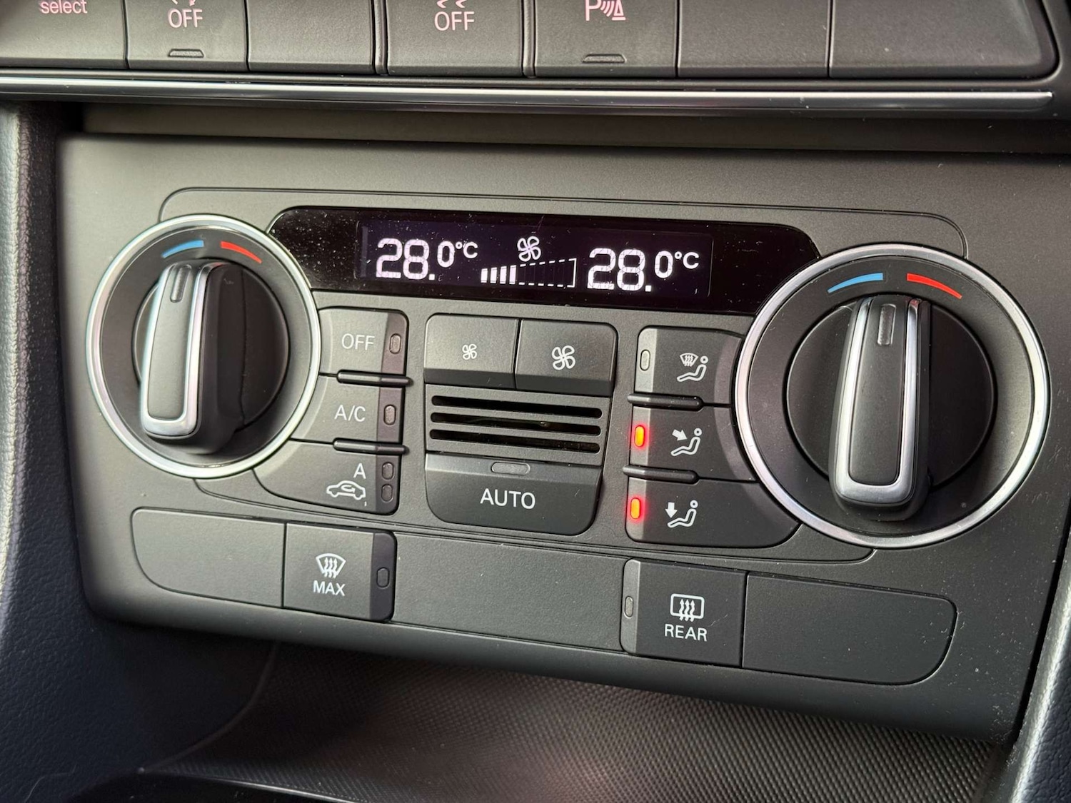 Used Audi Q3 2018 for sale - 77055556: Photo 56