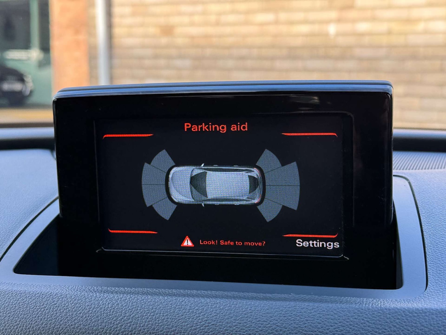 Used Audi Q3 2018 for sale - 77055556: Photo 61